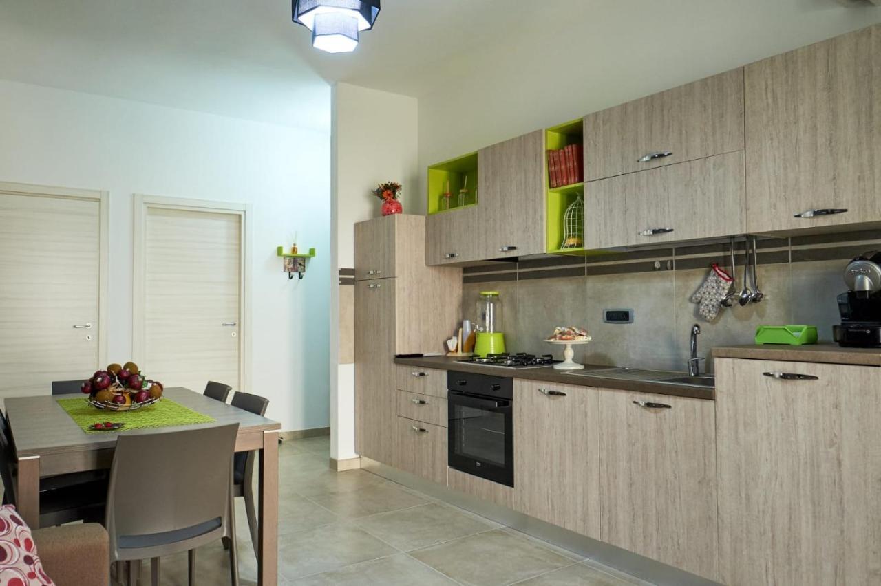 Bouganville House - Casa Vacanze Triparni ภายนอก รูปภาพ